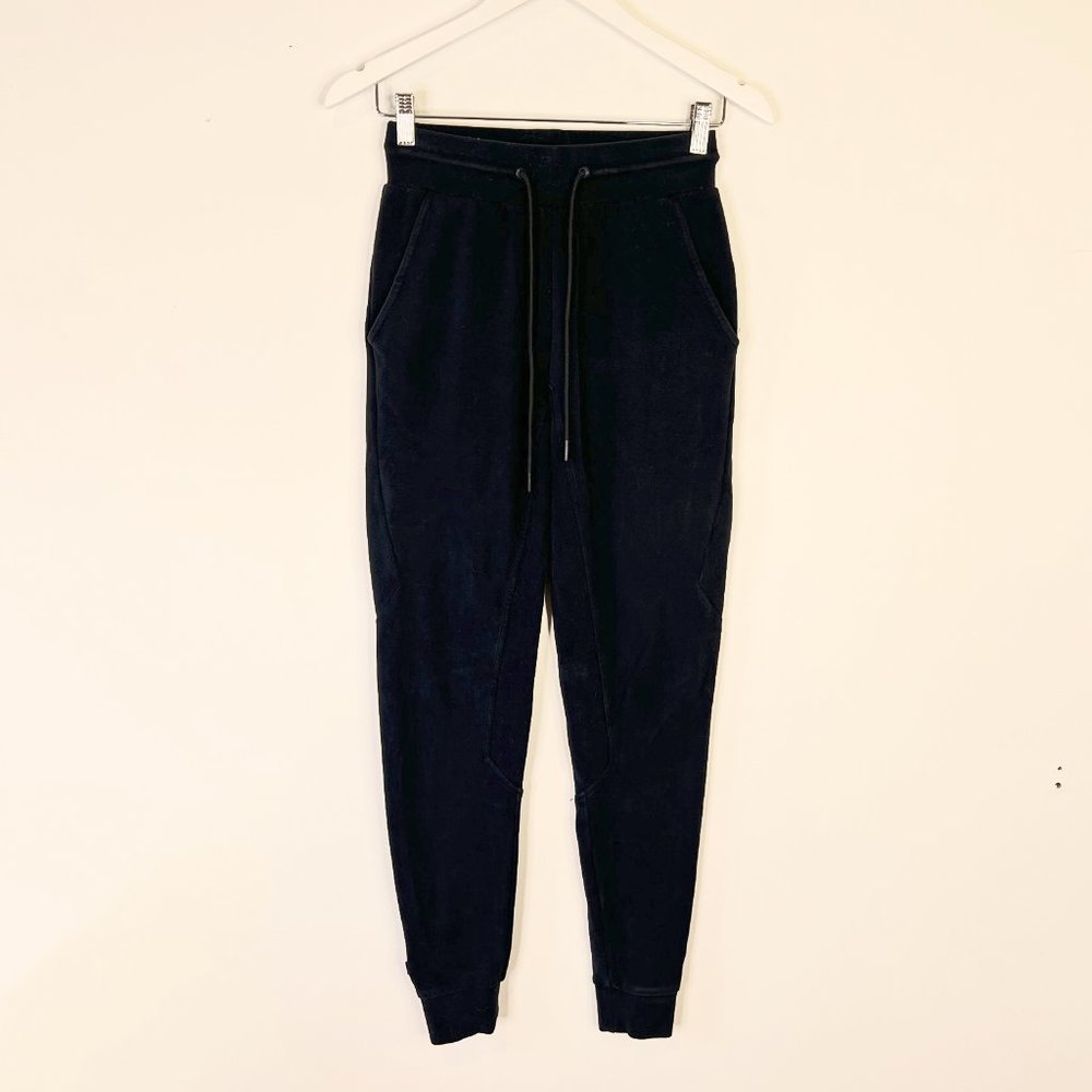 Alphalete Black Stretch Knit Sweatpants sz small